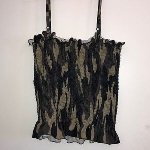 Camo top